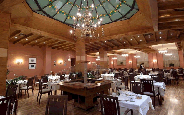 Alojamiento + Desayuno Buffet en Guadix